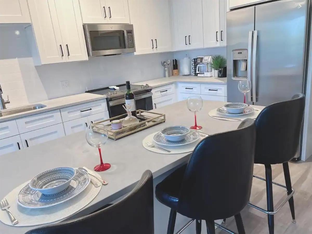Lux Property Great For 1 To 8 Guests-Family Trip ,5Beds 2Rooms Staycation With Gym And Ev, Proximity To Downtown And Beaches West Palm Beach Esterno foto
