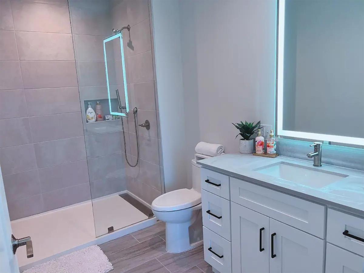 Lux Property Great For 1 To 8 Guests-Family Trip ,5Beds 2Rooms Staycation With Gym And Ev, Proximity To Downtown And Beaches West Palm Beach Esterno foto