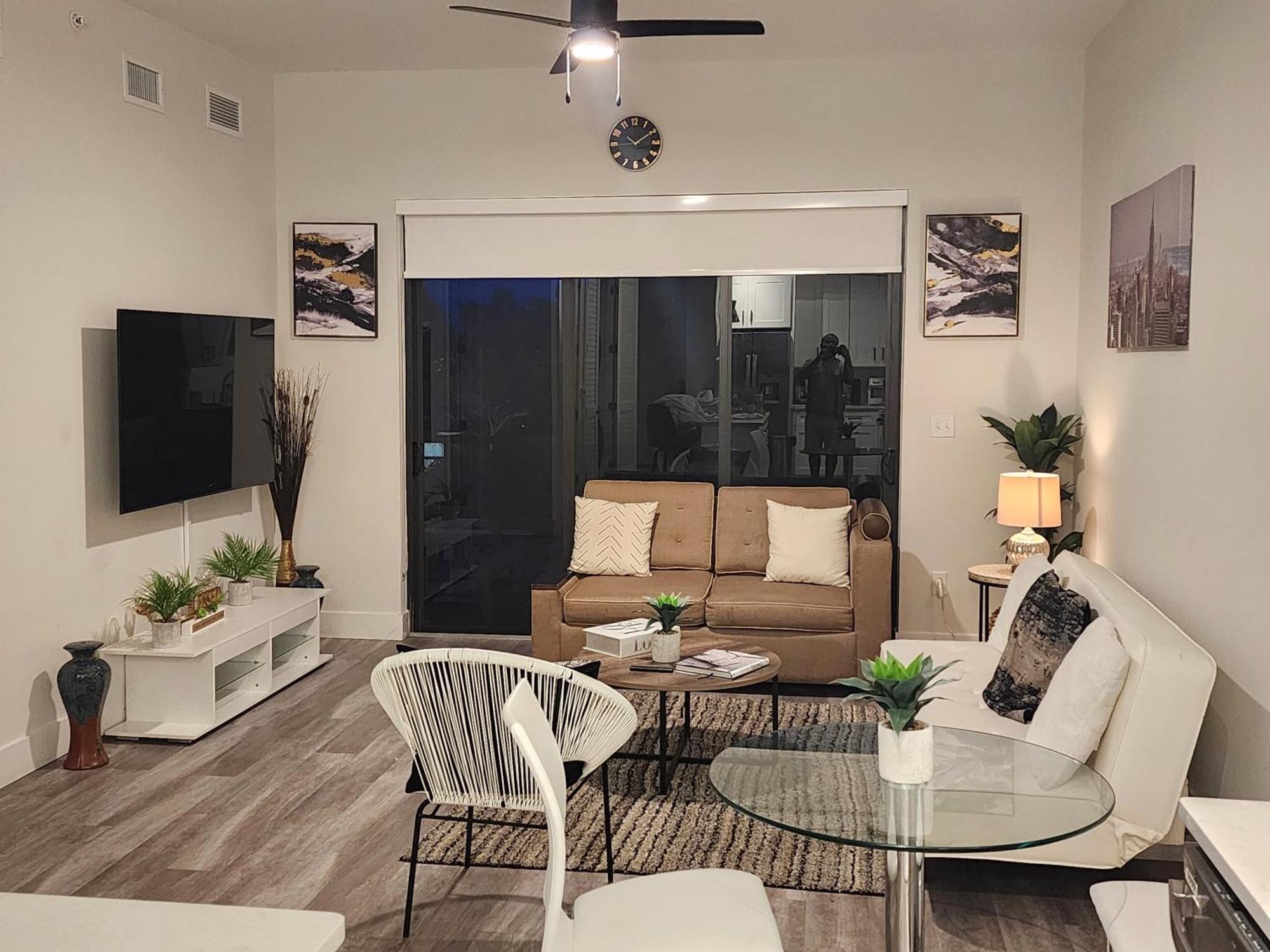 Lux Property Great For 1 To 8 Guests-Family Trip ,5Beds 2Rooms Staycation With Gym And Ev, Proximity To Downtown And Beaches West Palm Beach Esterno foto